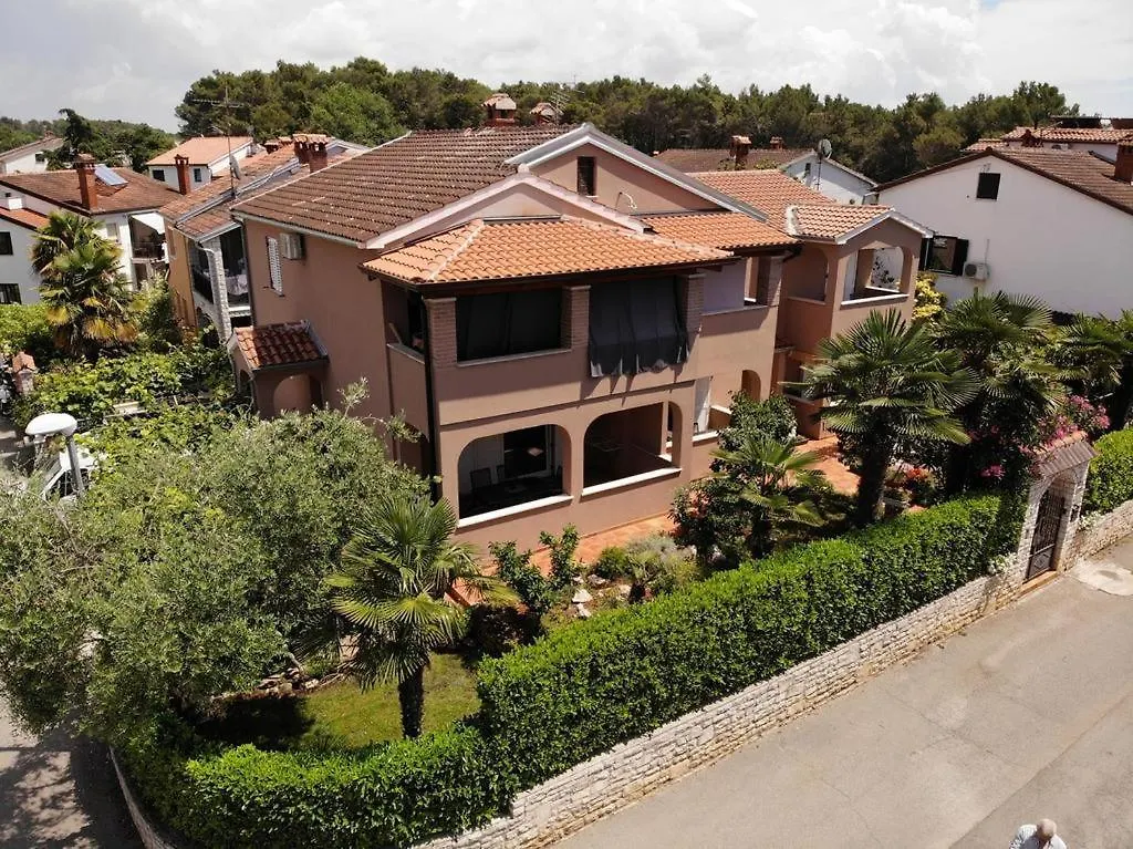 Apartments Sven-Marino Porec