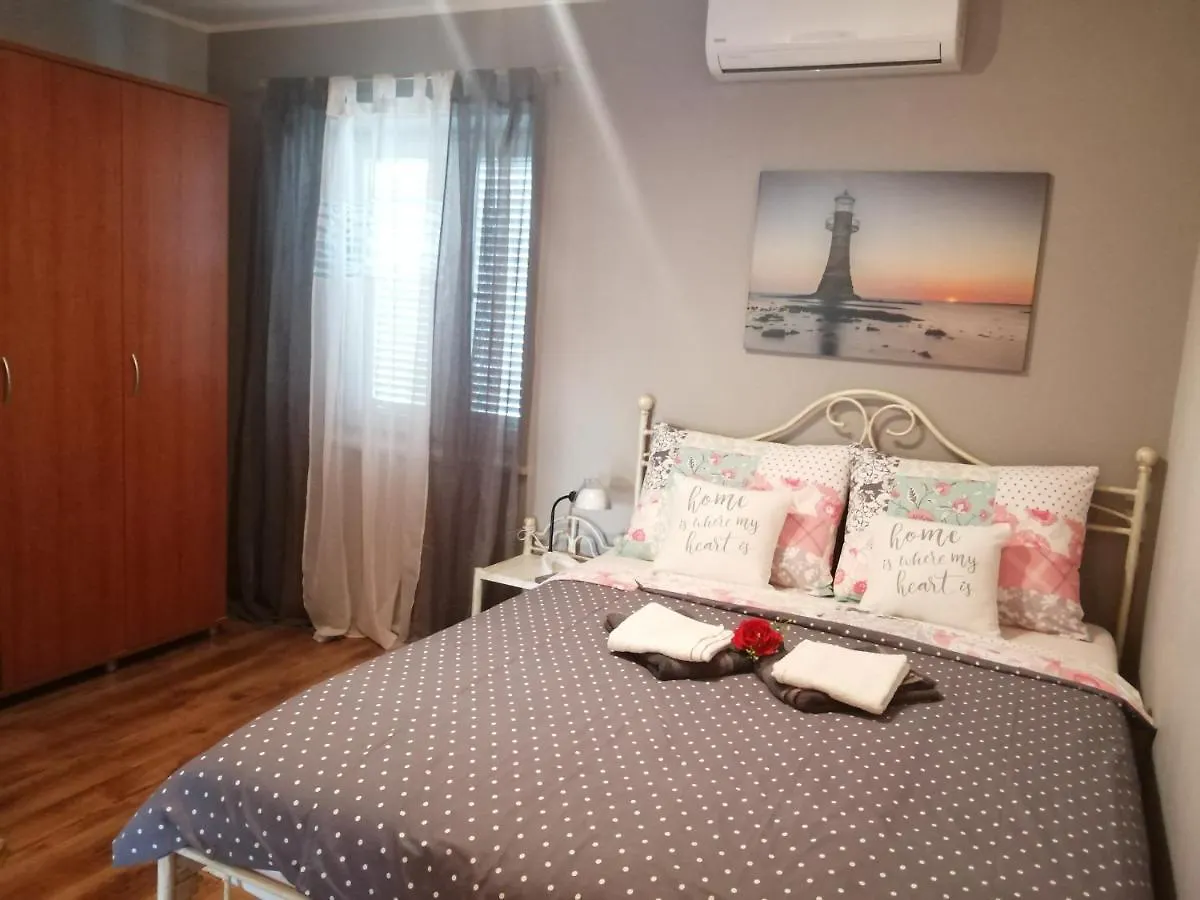 Apartments Sven-Marino Porec