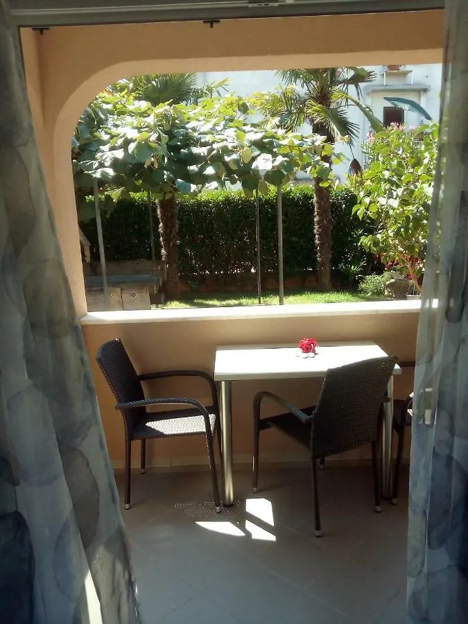 Apartments Sven-Marino Poreč